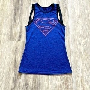 🛍️ 2/$12
DC COMICS SUPERMAN size xs women’s tank top. EEUC